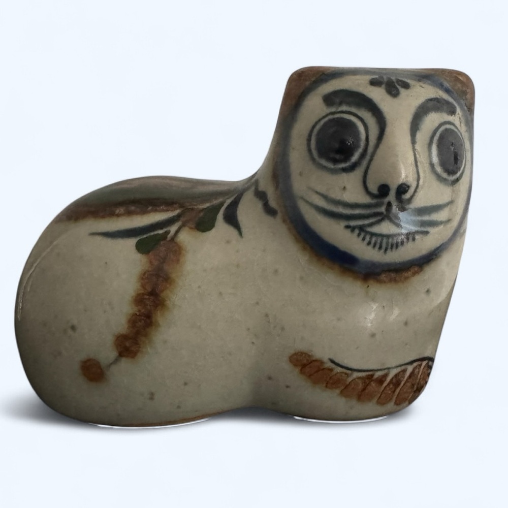 Vintage Jorge Wilmot Tonala Mexican Folk Art Pottery Cat Figurine